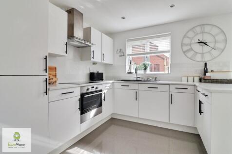 Kitchen - EweMove Cannock