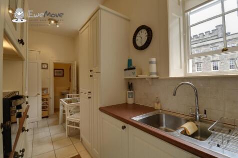 Kitchen b