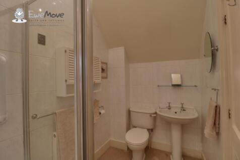 Ensuite Shower