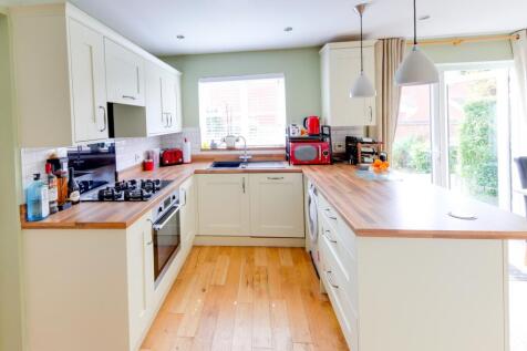 Kitchen area and peninsular units