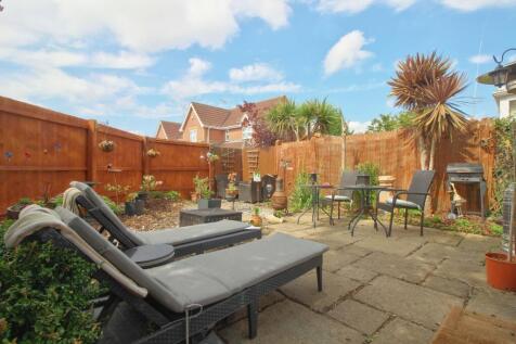 Rear Garden1