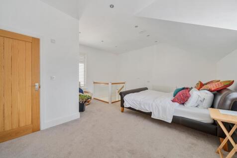 Annex Bedroom 1