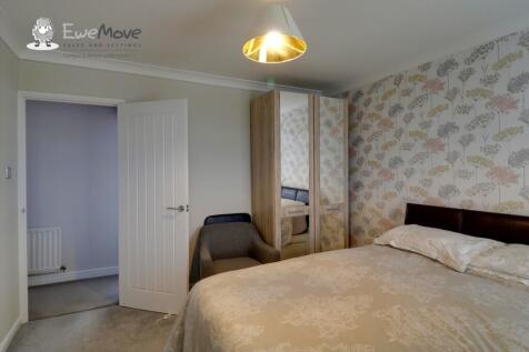 Bed 1 b