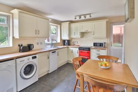 Kitchen dining