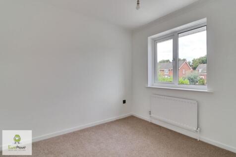 Bedroom 2 - EweMove Cannock