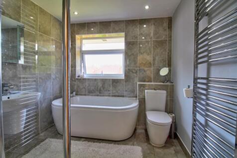 Bathroom - Kenilworth Road Balsall Common - Matt C