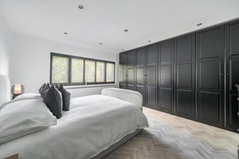 Master Bedroom 2