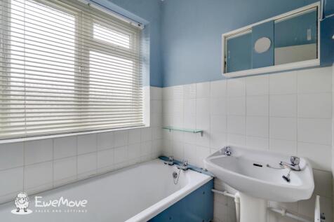Upstairs Bathroom