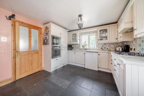 1356501-12-68d14cb836c46