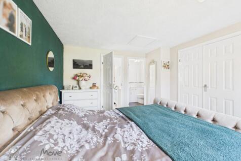 Bed 1 c