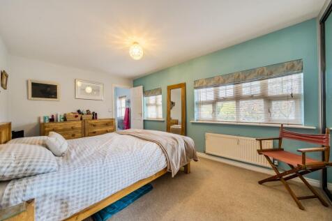 1373750-16-690253a48ed8f