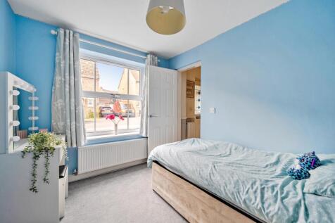 1375841-14-6908afae9517a