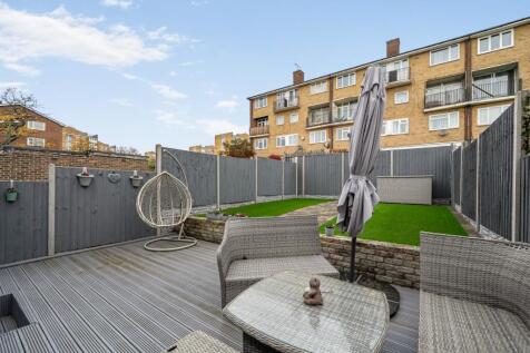 1372372-15-6909e18f1c38e