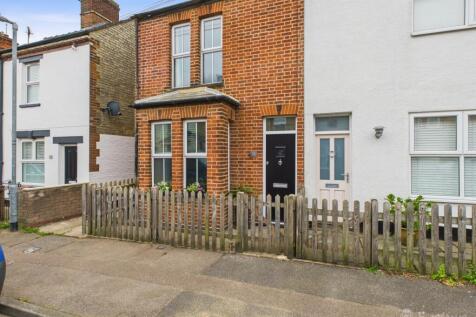 Front of house- Mark Stephens EweMove Newmarket an