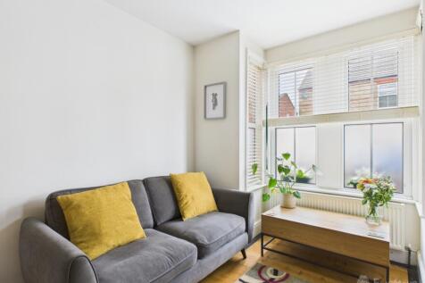 Living Room- Mark Stephens EweMove Newmarket and S