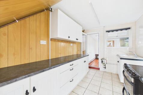 Kitchen- Mark Stephens EweMove Newmarket and Soham