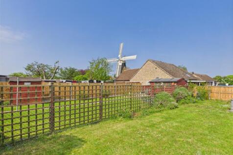 Garden- Mark Stephens EweMove Newmarket and Soham 