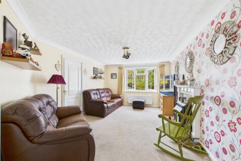 Living room- Mark Stephens EweMove Newmarket and S