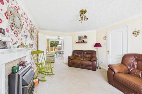 Living room- Mark Stephens EweMove Newmarket and S