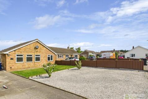EweMove Mildenhall 11a Sandgalls Drive Exterior fr
