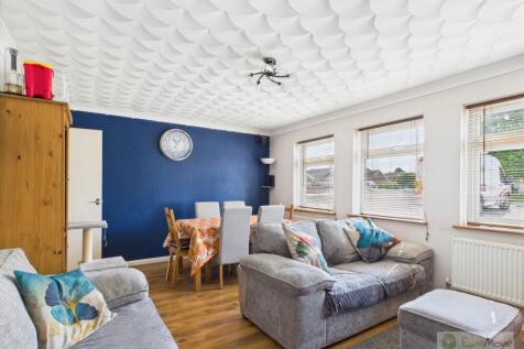 EweMove Mildenhall 11a Sandgalls Drive Living room