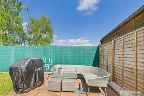 EweMove Mildenhall 11a Sandgalls Drive rear garden