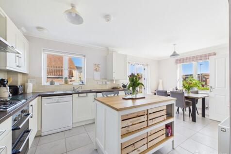Kitchen- Mark Stephens EweMove Newmarket and Soham