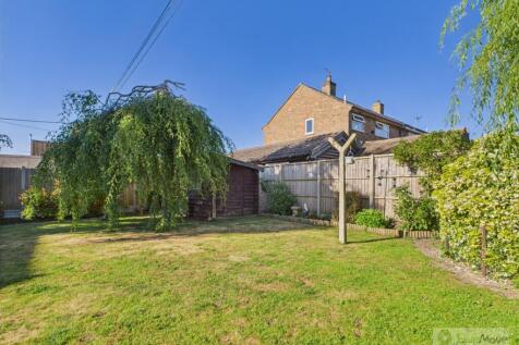 EweMove Mildenhall Eriswell Road Garden from rhs