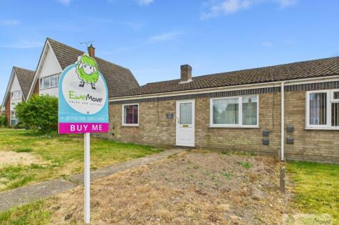 Ewemove Mildenhall North Road Exterior