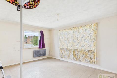 EweMove Mildenhall North Road Living Room