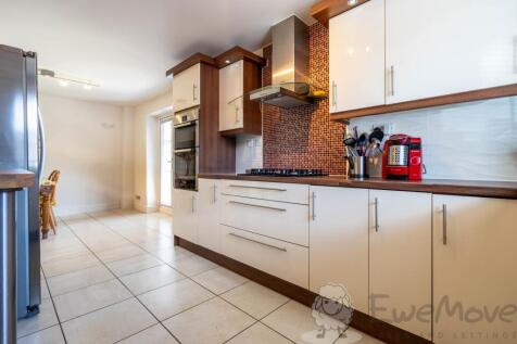 Kitchen-Dining Room