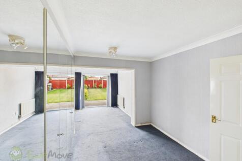 CAM03589G0-PR0081-STILL002 - Copy