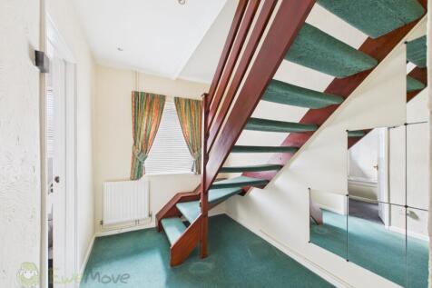 CAM03589G0-PR0081-STILL016