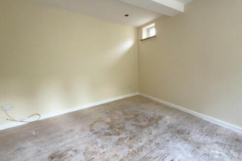 Downstairs Bedroom(1)