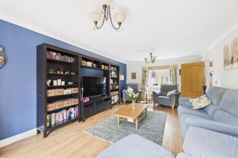 Living Room- Mark Stephens EweMove Newmarket and S