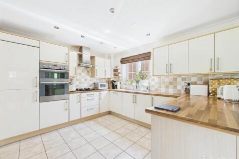 Kitchen- Mark Stephens EweMove Newmarket and Soham