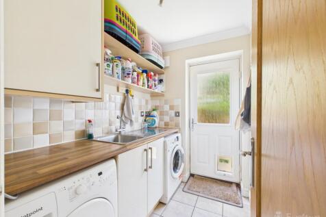Utility- Mark Stephens EweMove Newmarket and Soham