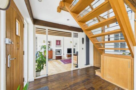 Hallway- Mark Stephens EweMove Newmarket and Soham