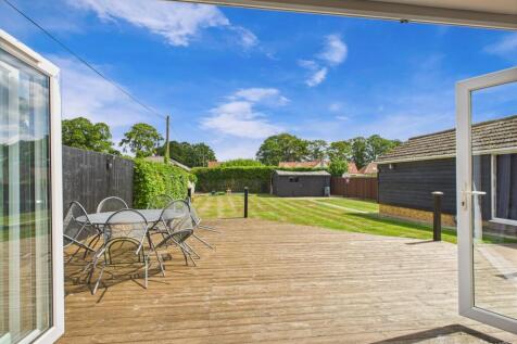 Lifestyle- Mark Stephens EweMove Newmarket and Soh