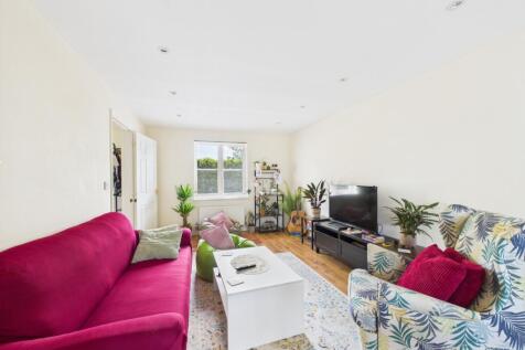 Open plan Living Room - Kitchen