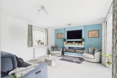 Living Room- Mark Stephens EweMove Newmarket and S