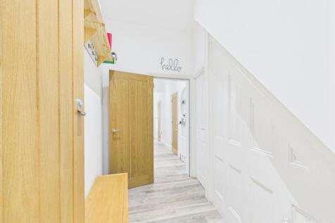 Hallway- Mark Stephens EweMove Newmarket and Soham