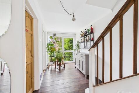 Hallway- Mark Stephens EweMove Newmarket and Soham