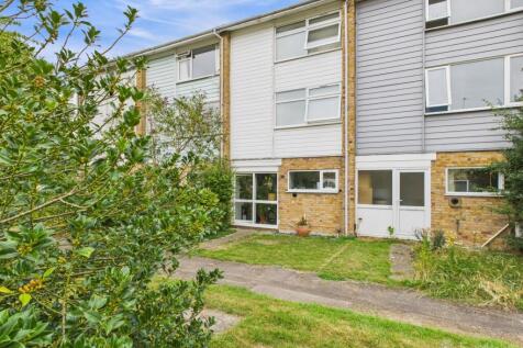 Front of house- Mark Stephens EweMove Newmarket an