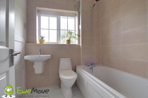 Bathroom Hawkfields by Ben Brind EweMove Sales  Le