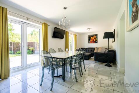 Kitchen-Dining-Family Room