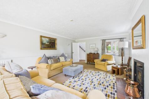 Living Room- Mark Stephens EweMove Newmarket and S