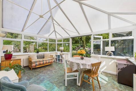 Conservatory- Mark Stephens EweMove Newmarket and 