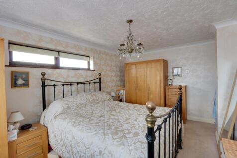 Bed 1 1