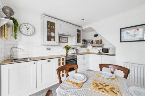 Kitchen Diner- Mark Stephens EweMove Newmarket and